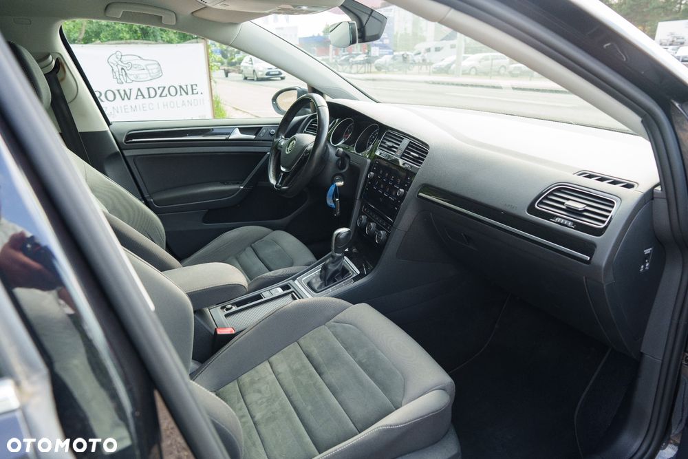 Volkswagen Golf 1.5 TSI ACT (BlueMotion Technology) DSG Highline - 22