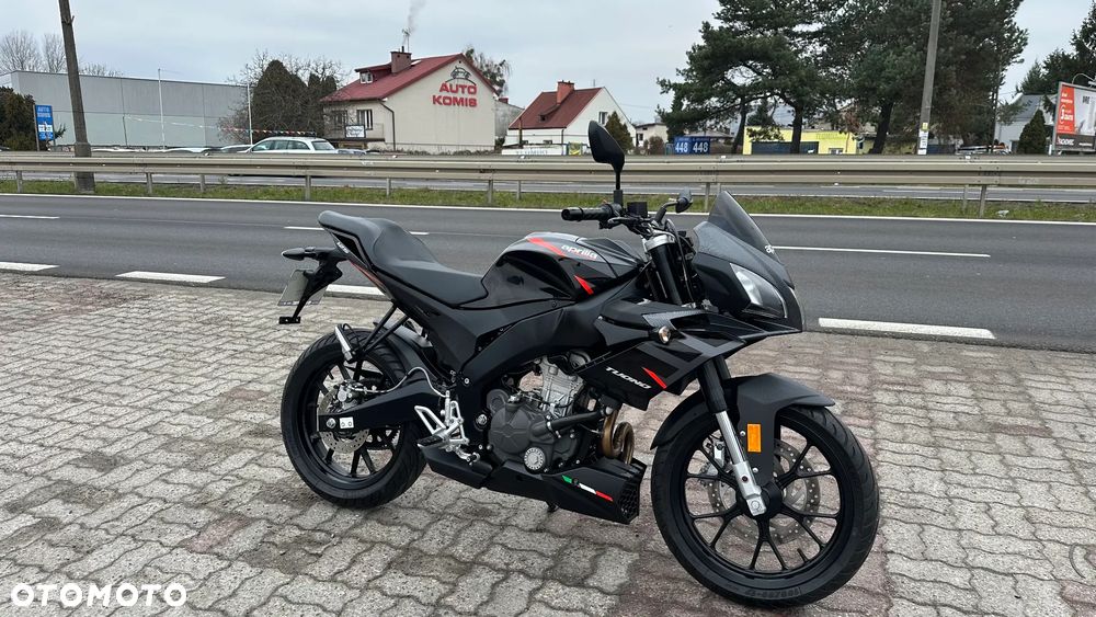 Aprilia RSV - 9