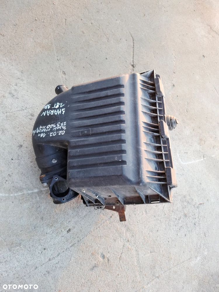 Obudowa Filtra Powietrza 1.8 Turbo 1.8T Sharan Alhambra 7M0129607AG 7M0129620A