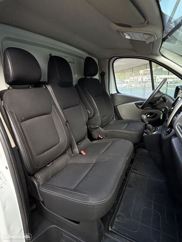 Renault Trafic 1.6 dCi L1H1 1.2T - 10