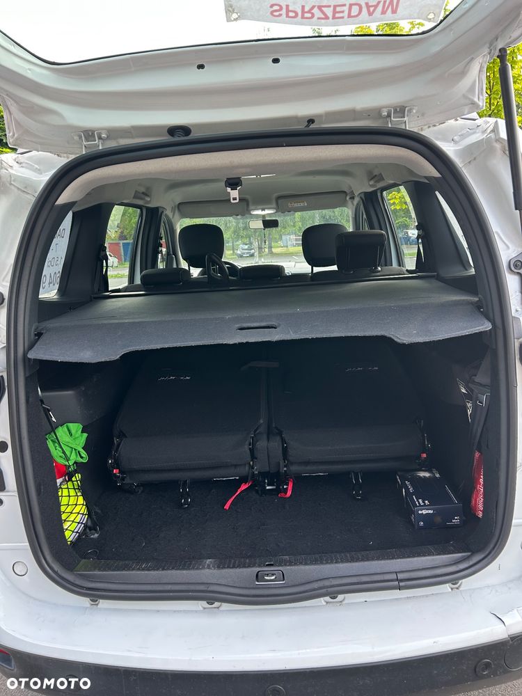 Dacia Lodgy 1.5 Blue dCi Laureate S&S EU6d - 11