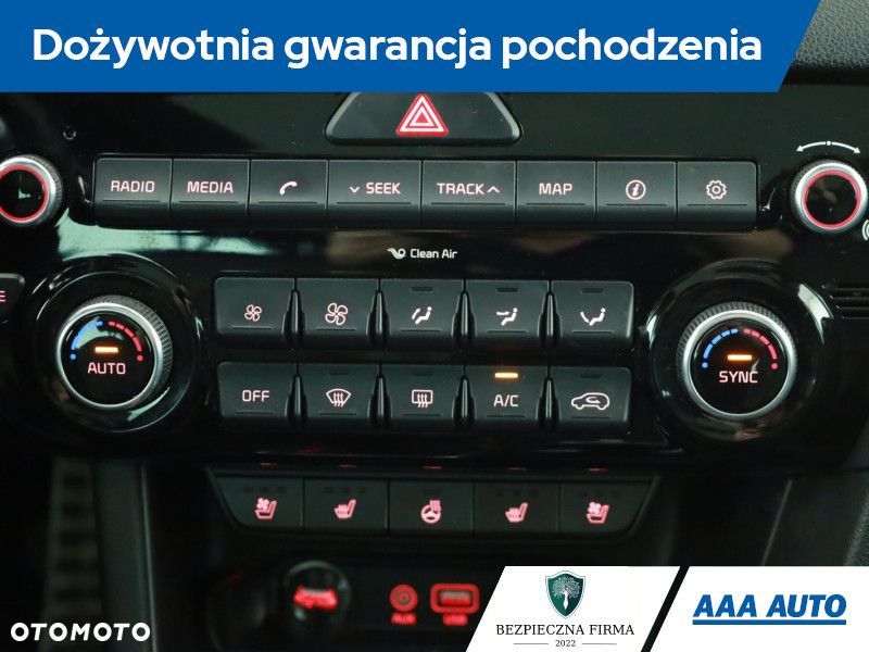 Kia Sportage - 12