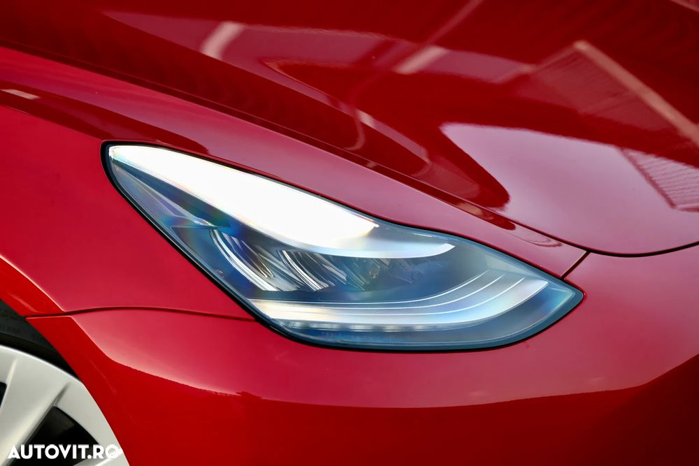 Tesla Model 3 - 23