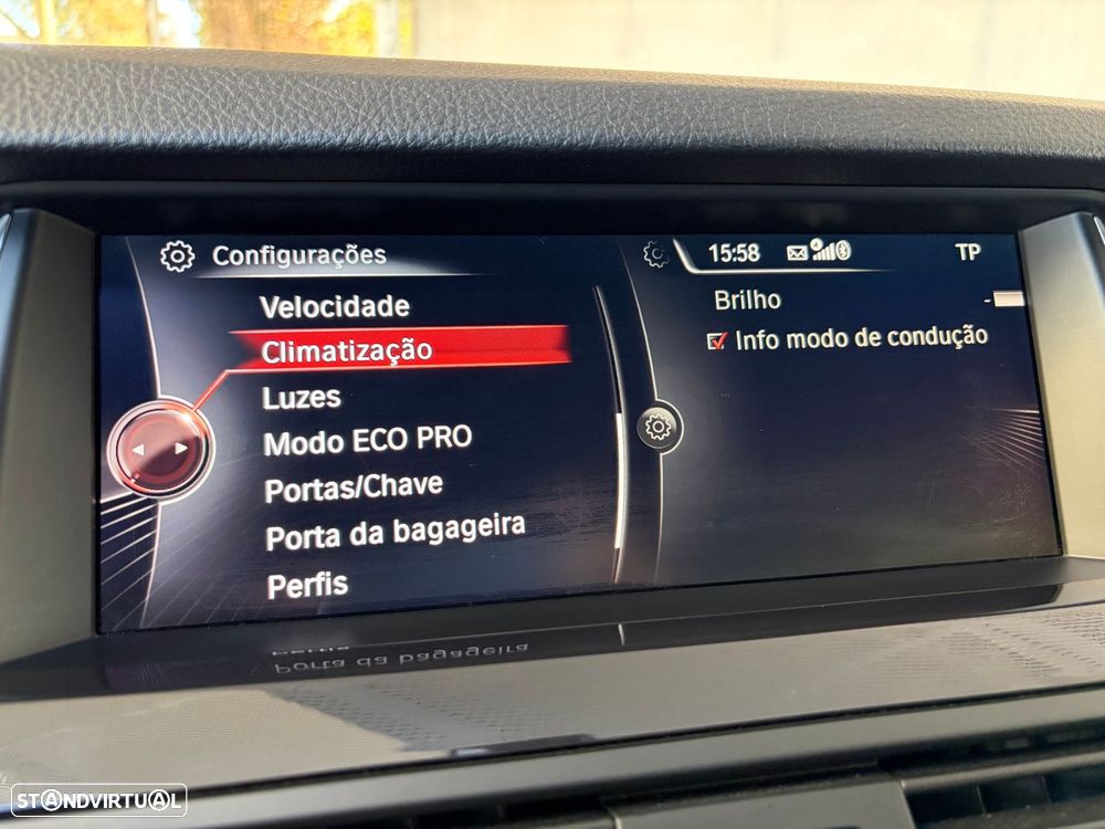 BMW 520 d Pack Desportivo M Auto - 42