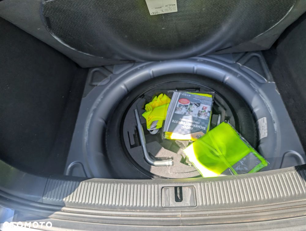 Audi A3 3-drzwiowe 1.6 Ambiente - 14