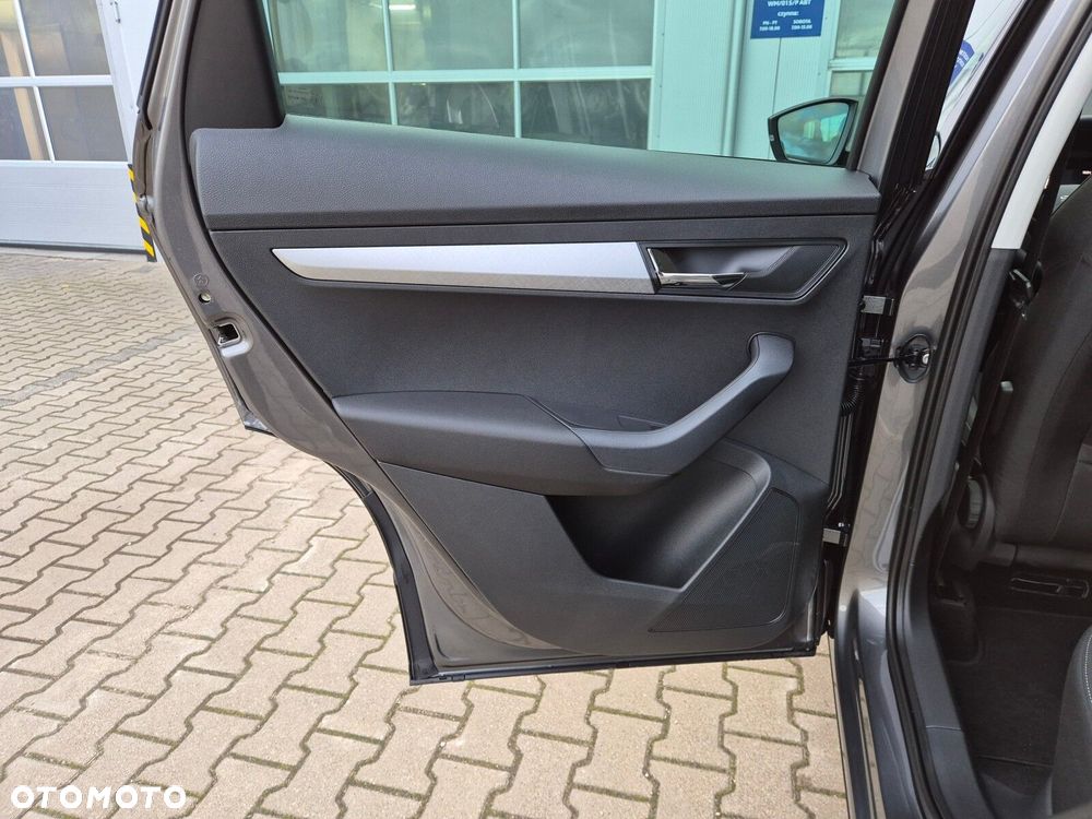 Skoda Karoq 1.5 TSI ACT Selection DSG - 17