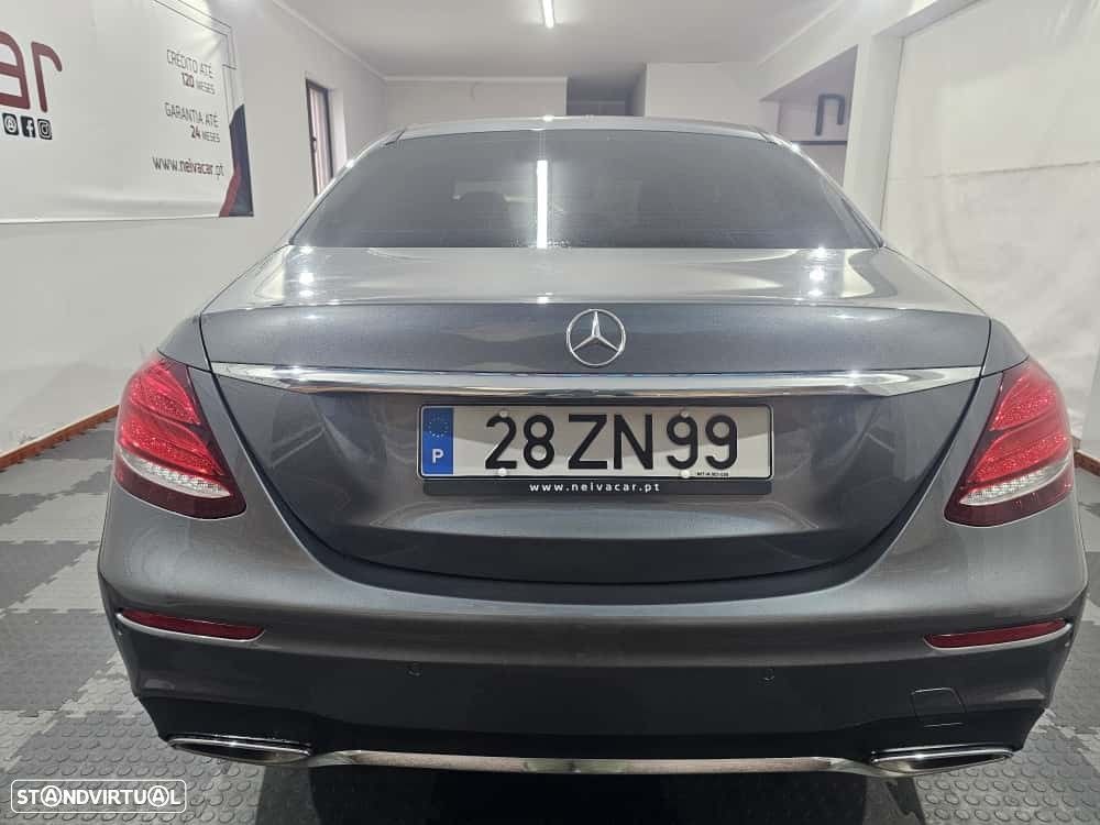 Mercedes-Benz E 220 d AMG - 4