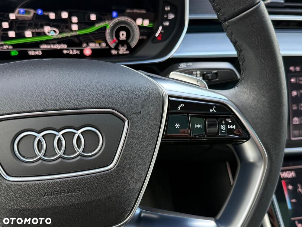 Audi A8 - 33