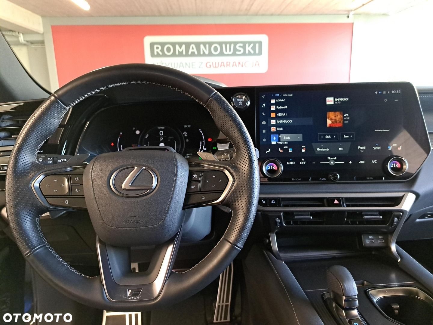 Lexus RX - 19