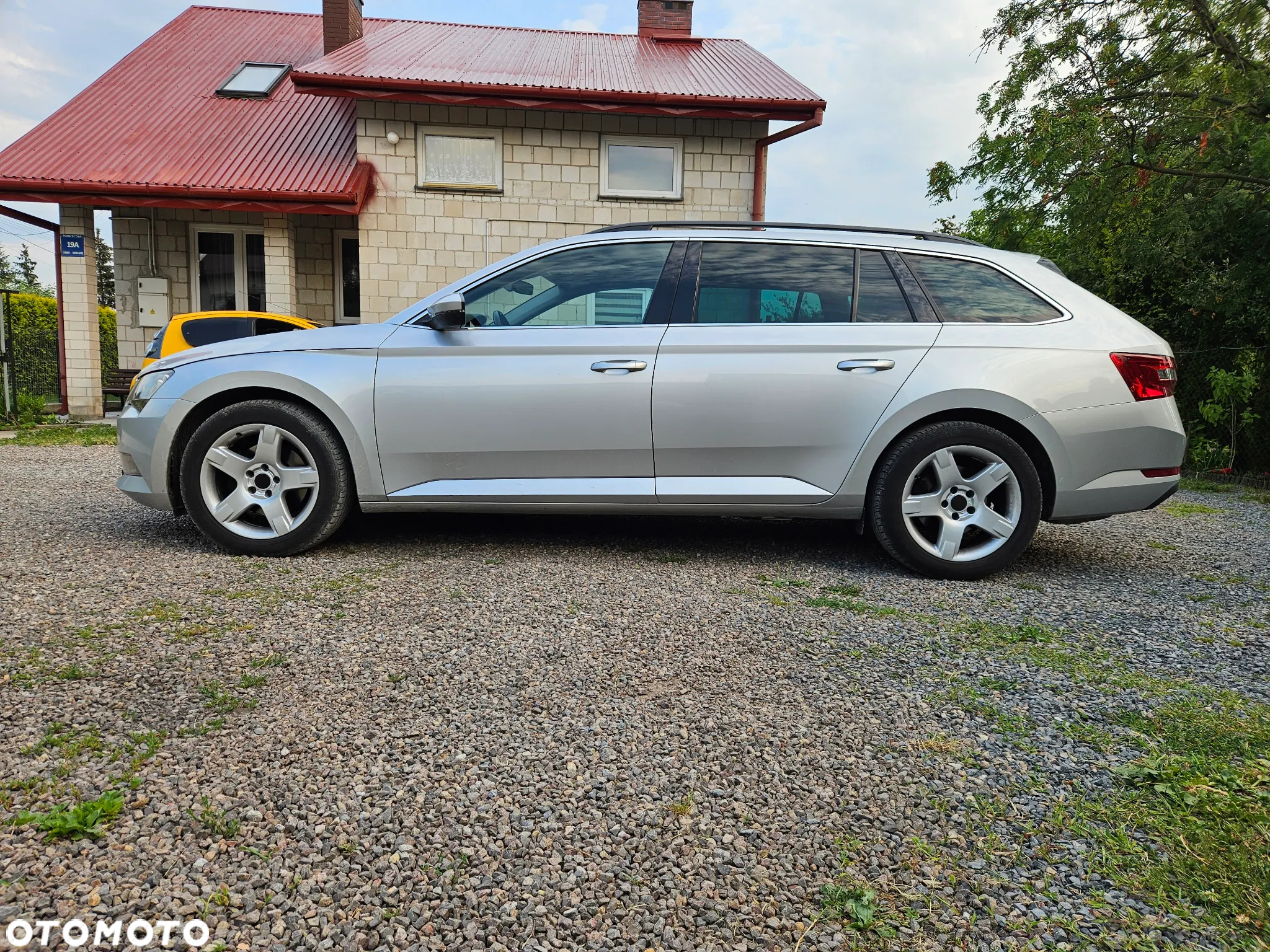 Skoda Superb 2.0 TDI 4x4 Ambition - 13
