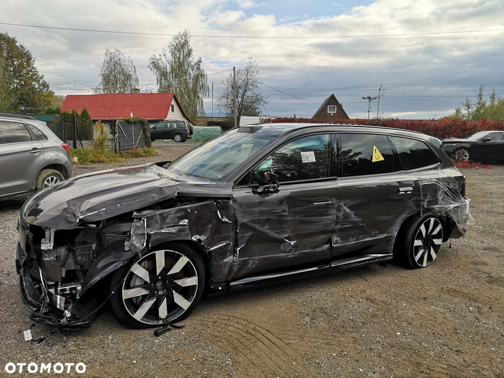 Volvo EX90 2025