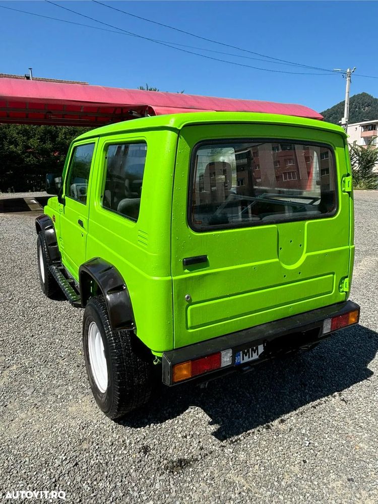 Suzuki Samurai - 2