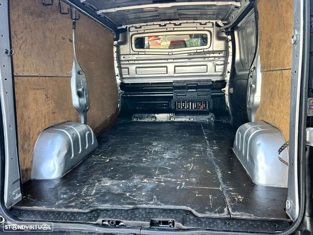 Renault trafic exclusive - 8