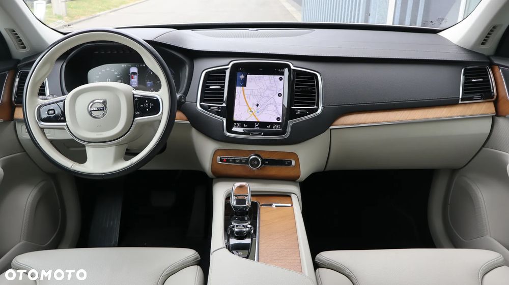 Volvo XC 90 B5 D AWD Inscription - 11