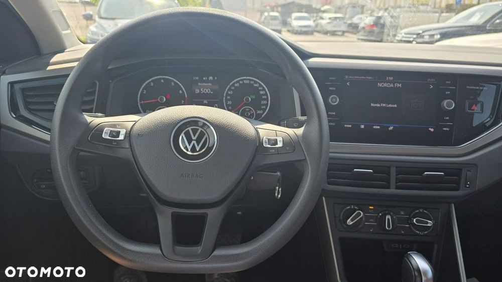Volkswagen Polo - 10