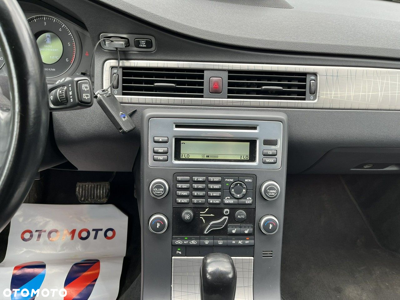Volvo XC 70 - 10