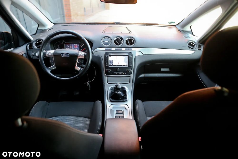 Ford S-Max 2.0 TDCi DPF Business Edition - 23