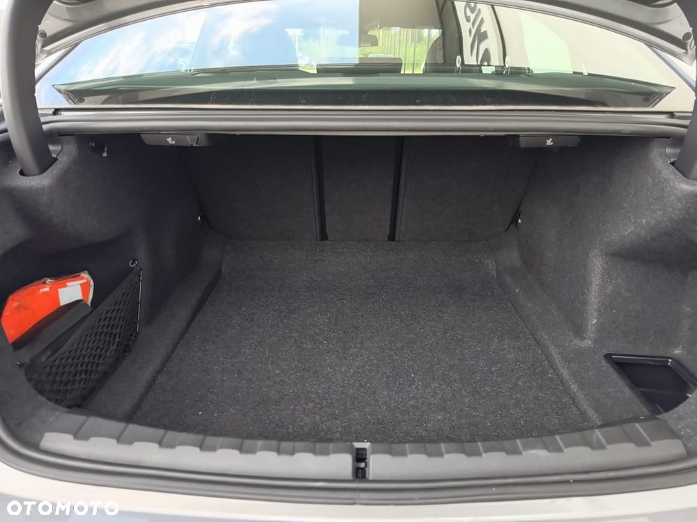 BMW Seria 3 320i GPF M Sport - 10