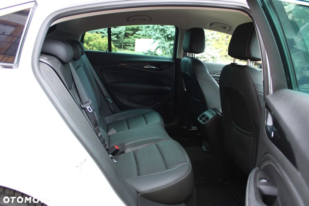 Opel Insignia 2.0 CDTI Elite S&S - 22