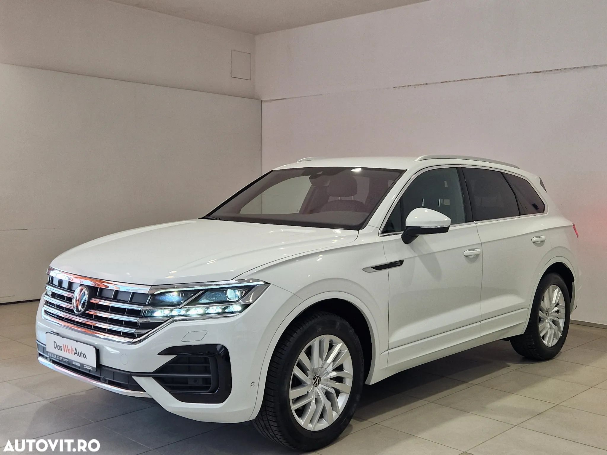 Volkswagen Touareg 3.0 V6 TDI 4Motion DPF Automatik R-Line - 1