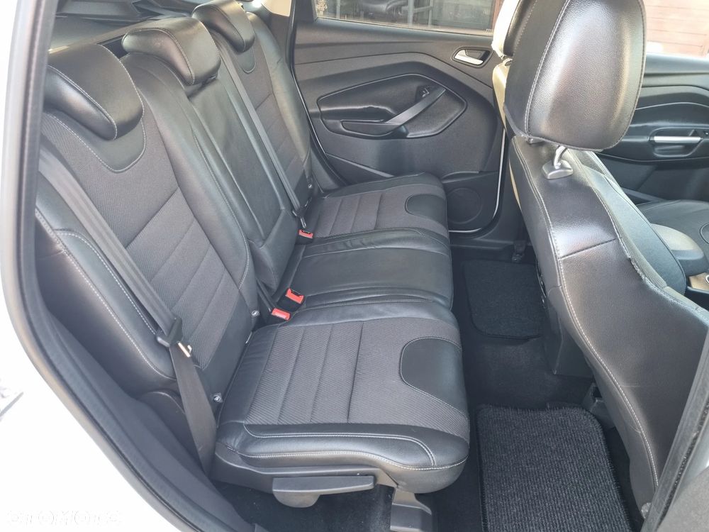 Ford Kuga 2.0 TDCi Titanium FWD - 15