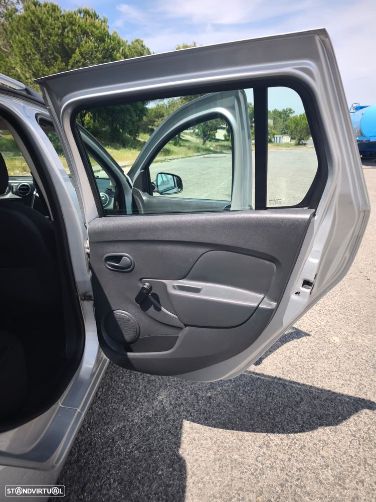 Dacia Logan MCV 1.5 dCi Comfort - 16