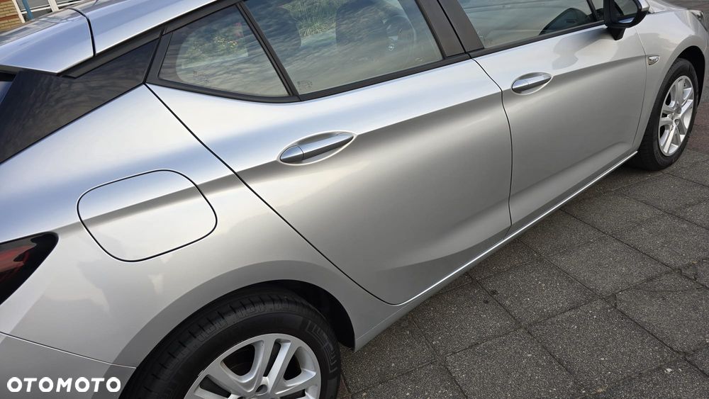 Opel Astra - 35