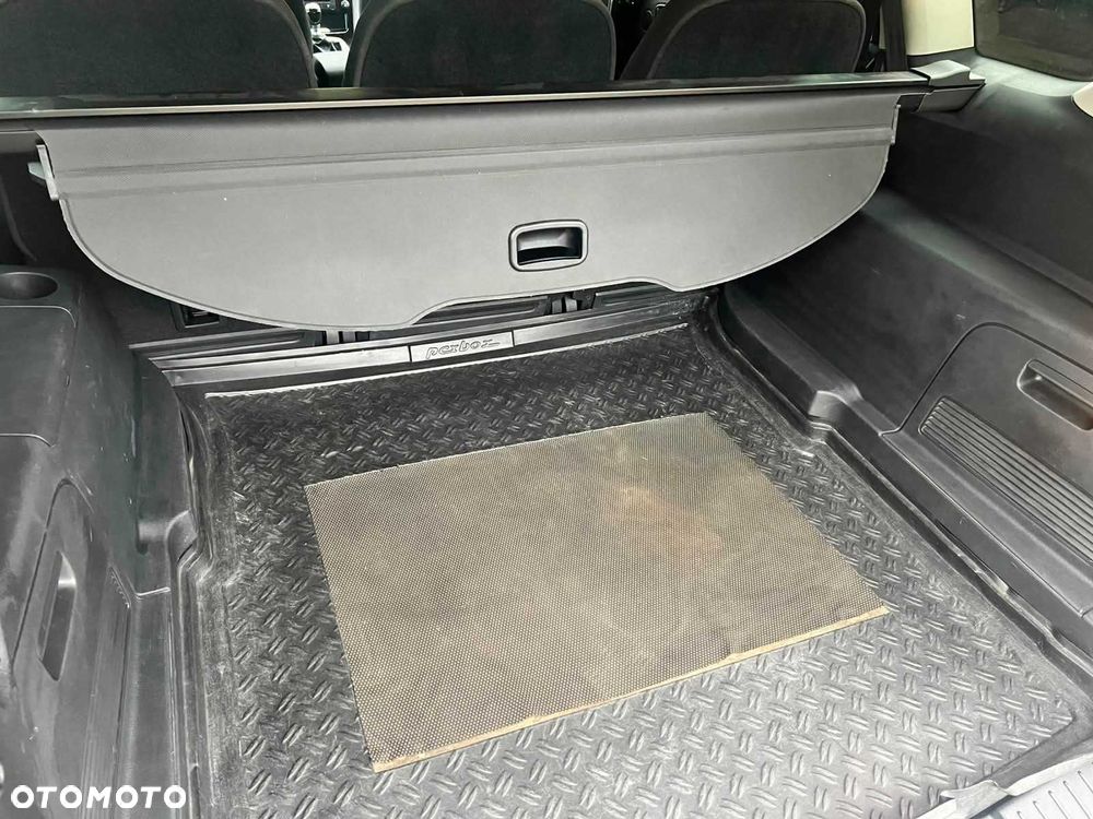 Ford S-Max - 6