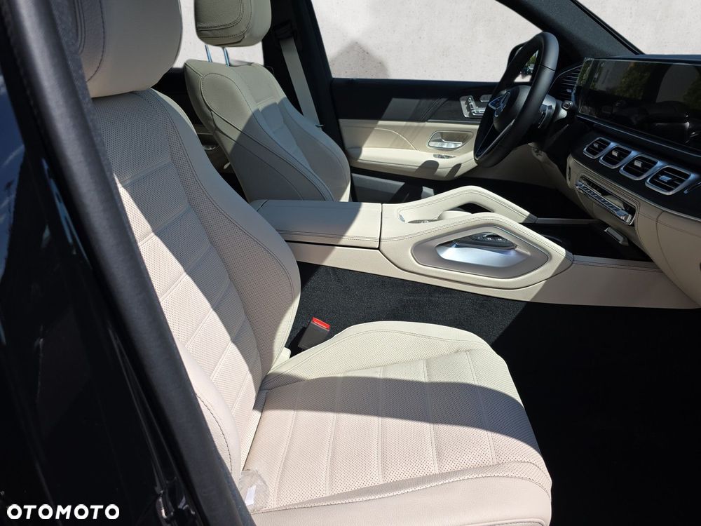 Mercedes-Benz GLE - 16