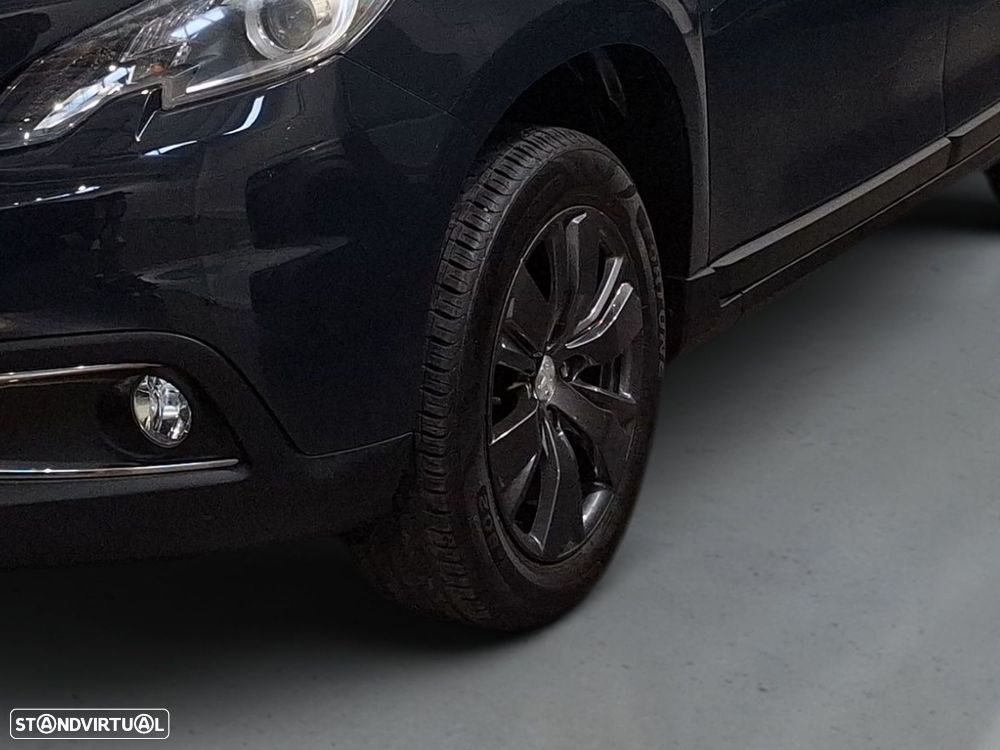 Peugeot 2008 1.2 PureTech Style - 4
