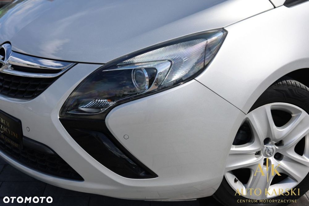 Opel Zafira - 11
