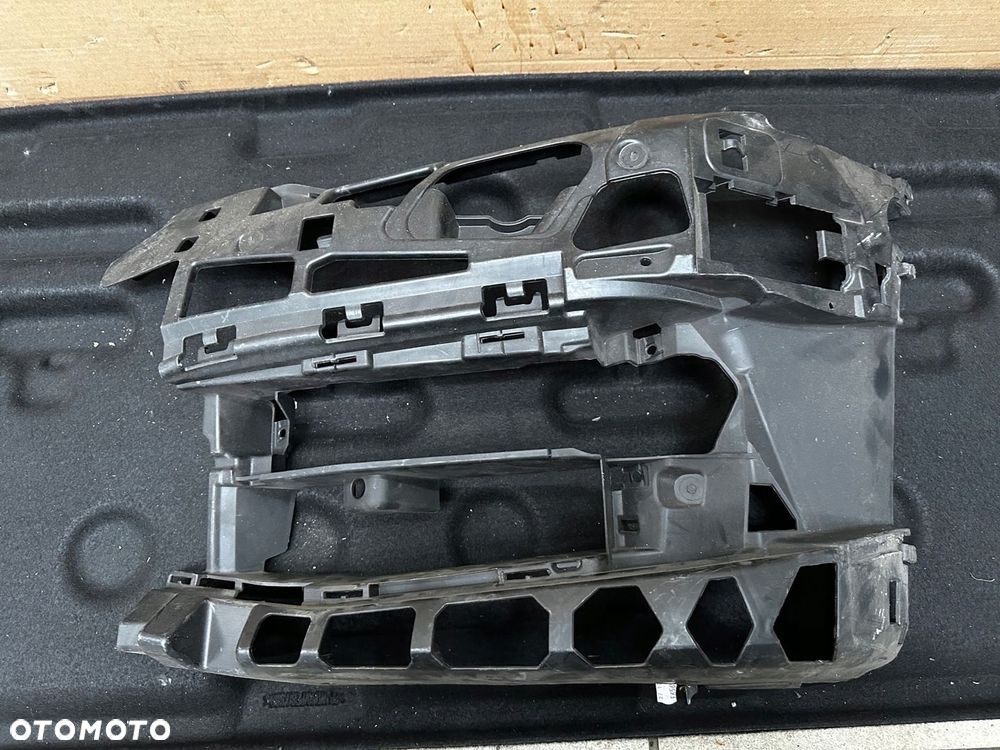 BMW 5 G30 G31 MOCOWANIE ŚLIZG ZDERZAKA LEWY PRZÓD 5111 7385345 - 1