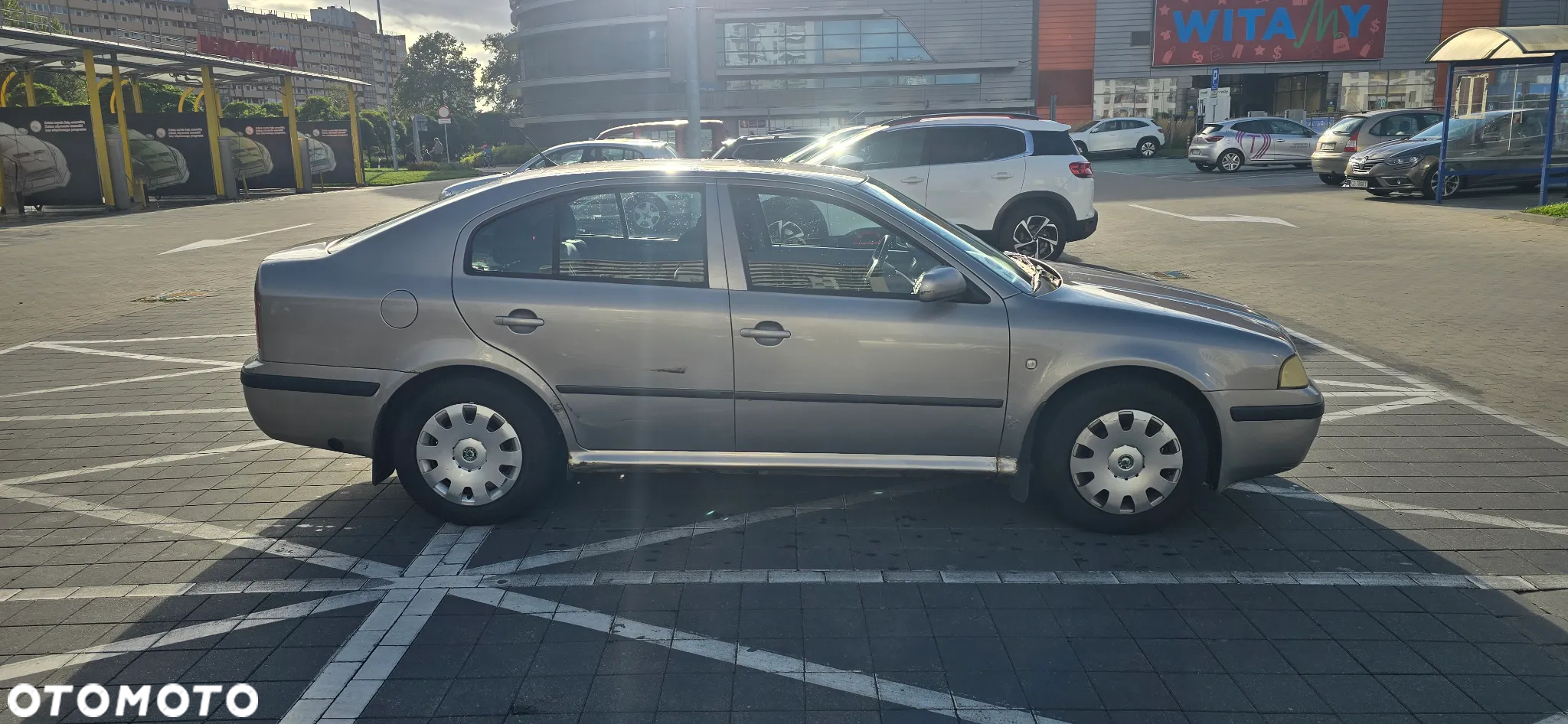Skoda Octavia 1.6 Tour - 6