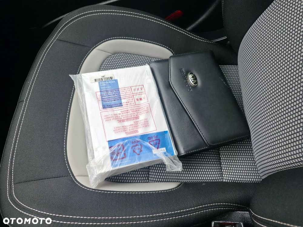 Kia Ceed - 25