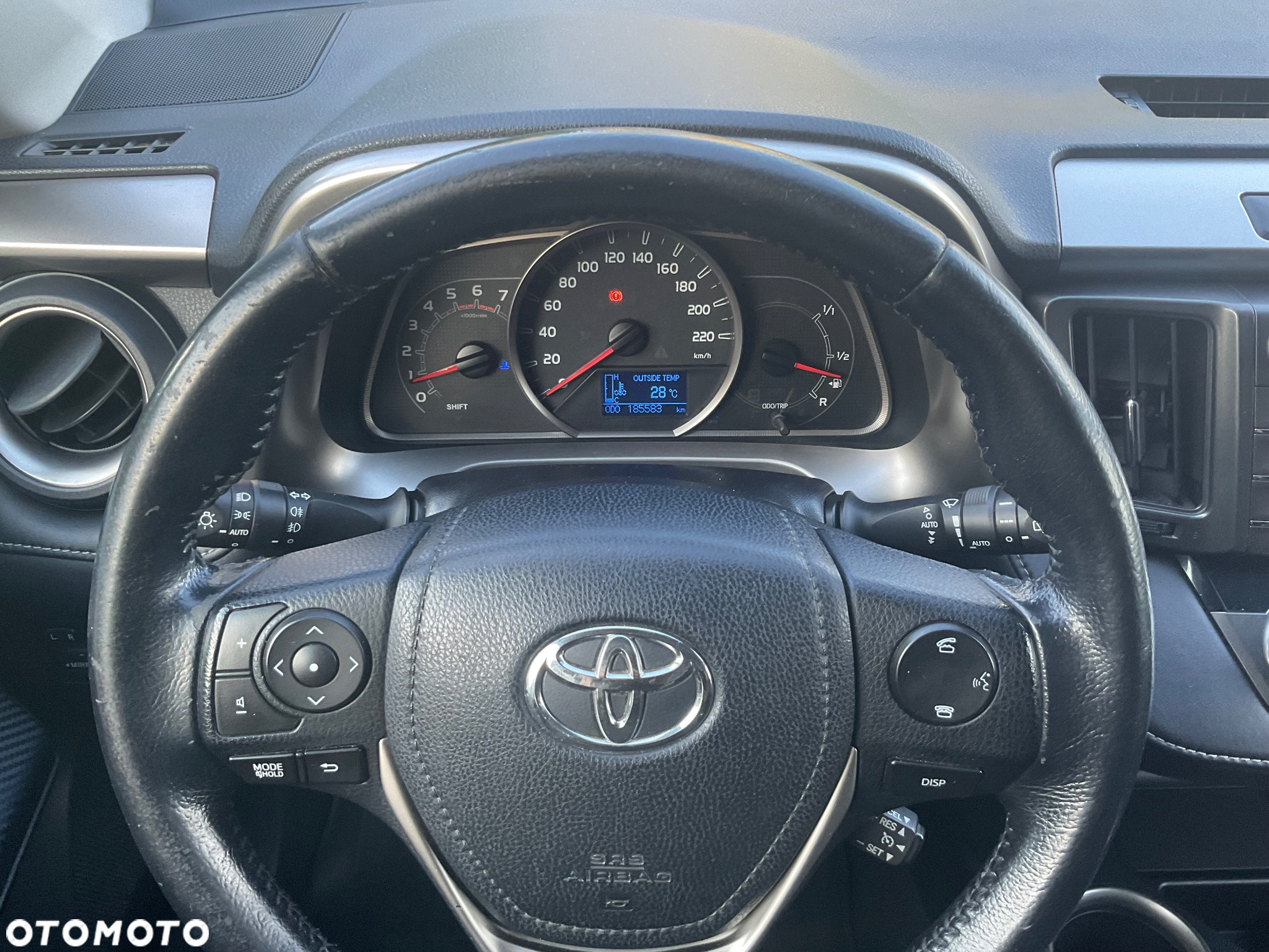 Toyota RAV4 - 14
