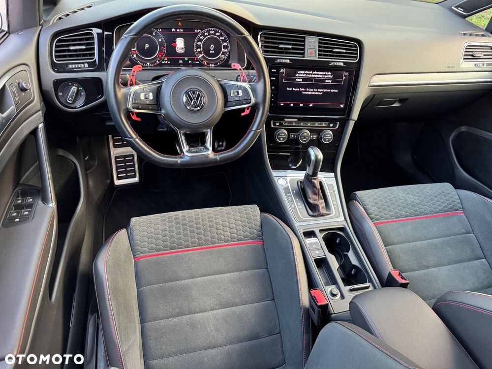 Volkswagen Golf GTI (BlueMotion Technology) DSG Performance - 21