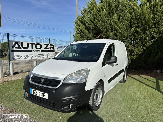 Peugeot PARTNER 3 LUGARES