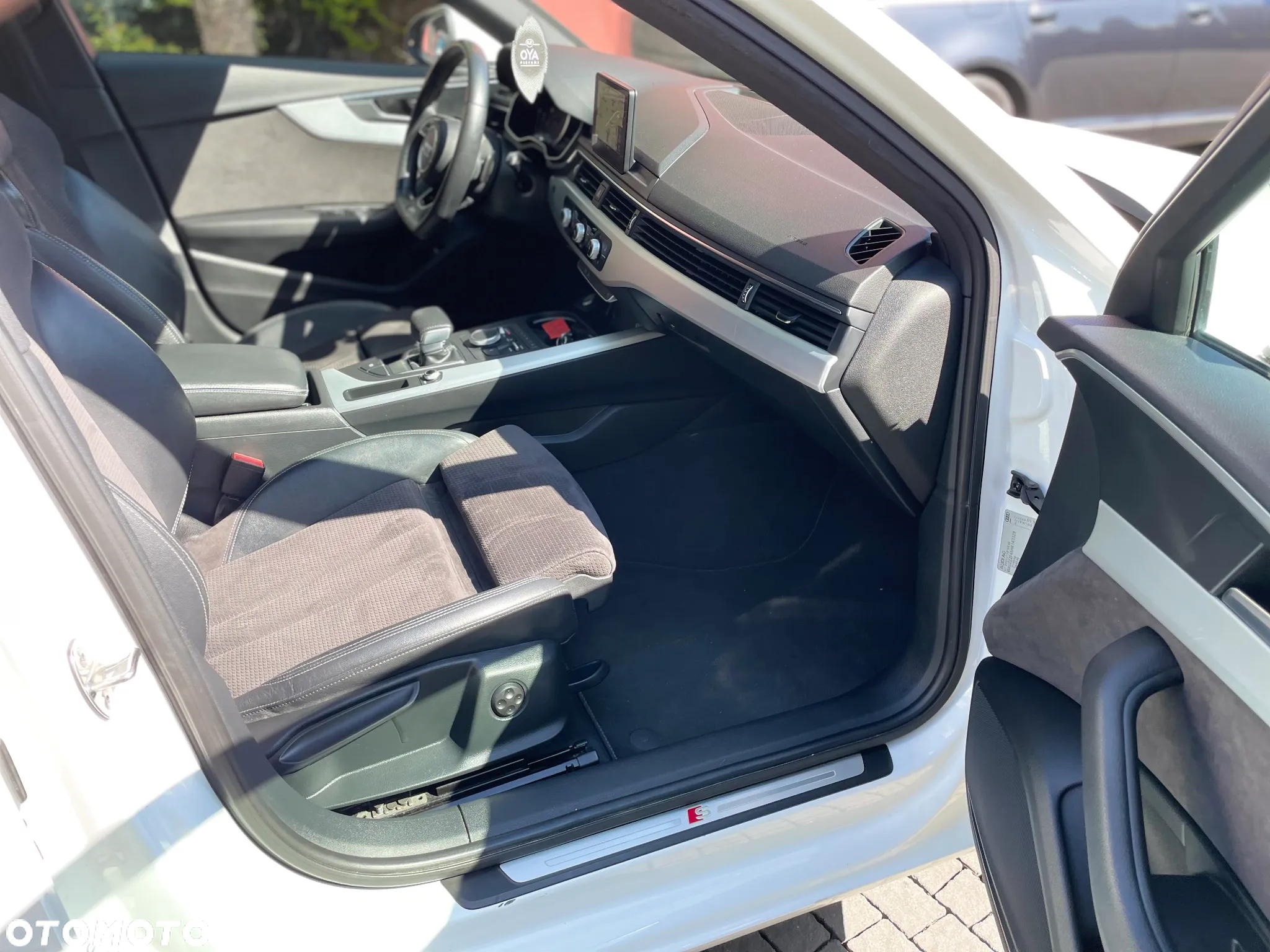 Audi A4 Avant 2.0 TDI ultra S tronic sport - 17