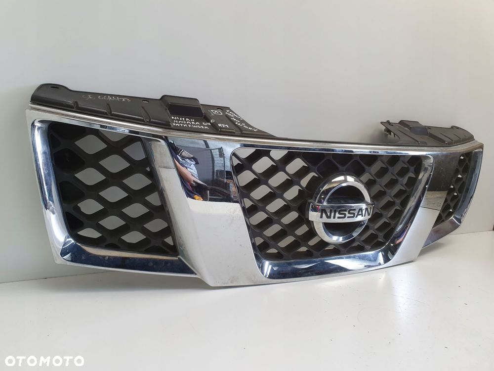 Nissan Navara III D40 Pathfinder III ATRAPA CHŁODNICY Grill gril 2310EB400 - 3