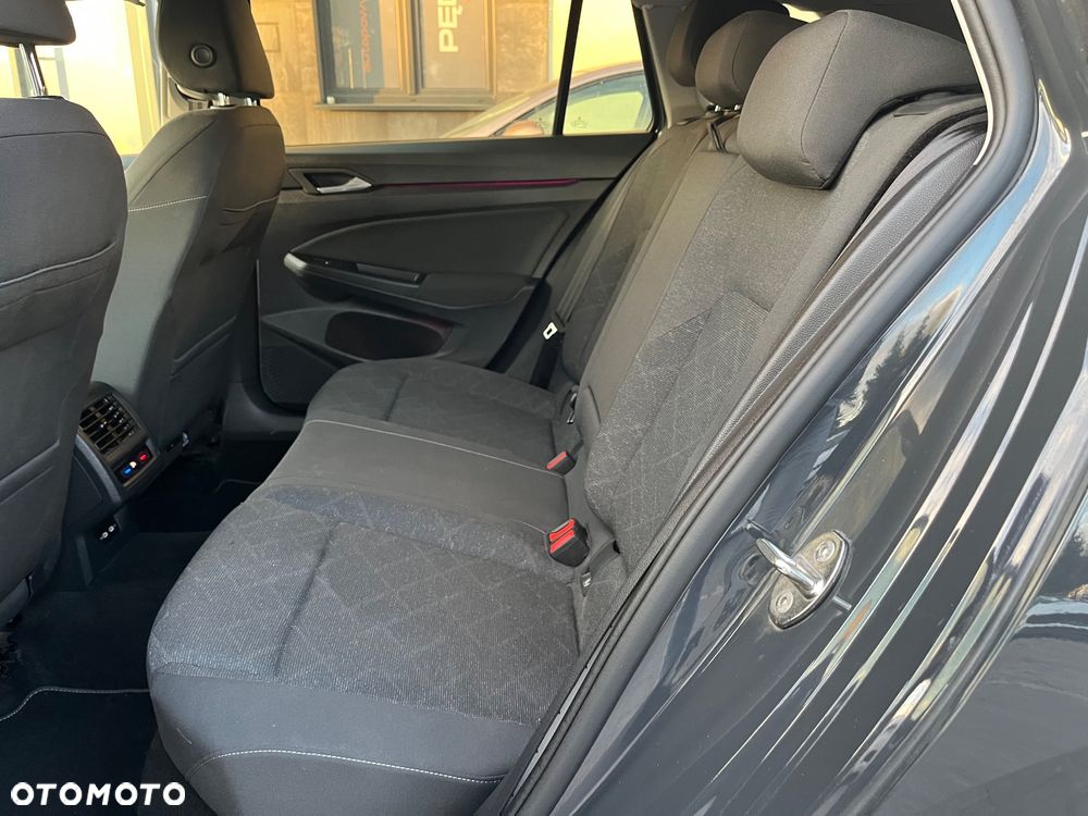 Volkswagen Golf - 13