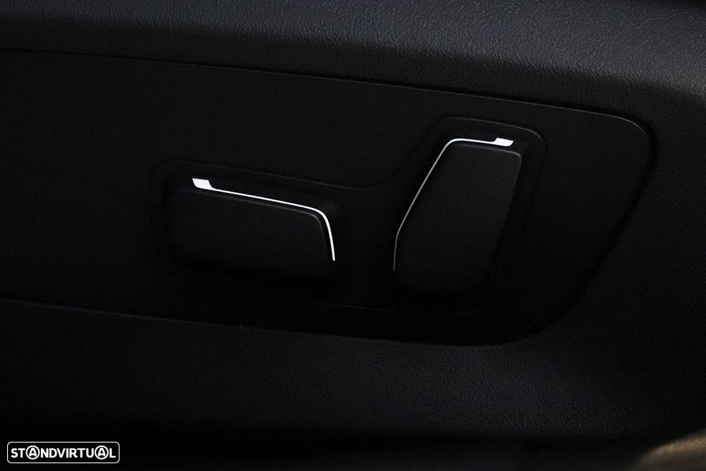 BMW 520 d Pack Desportivo M - 21