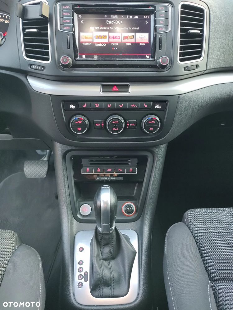 Volkswagen Sharan 2.0 TDI DSG (BlueMotion Technology) Comfortline - 15