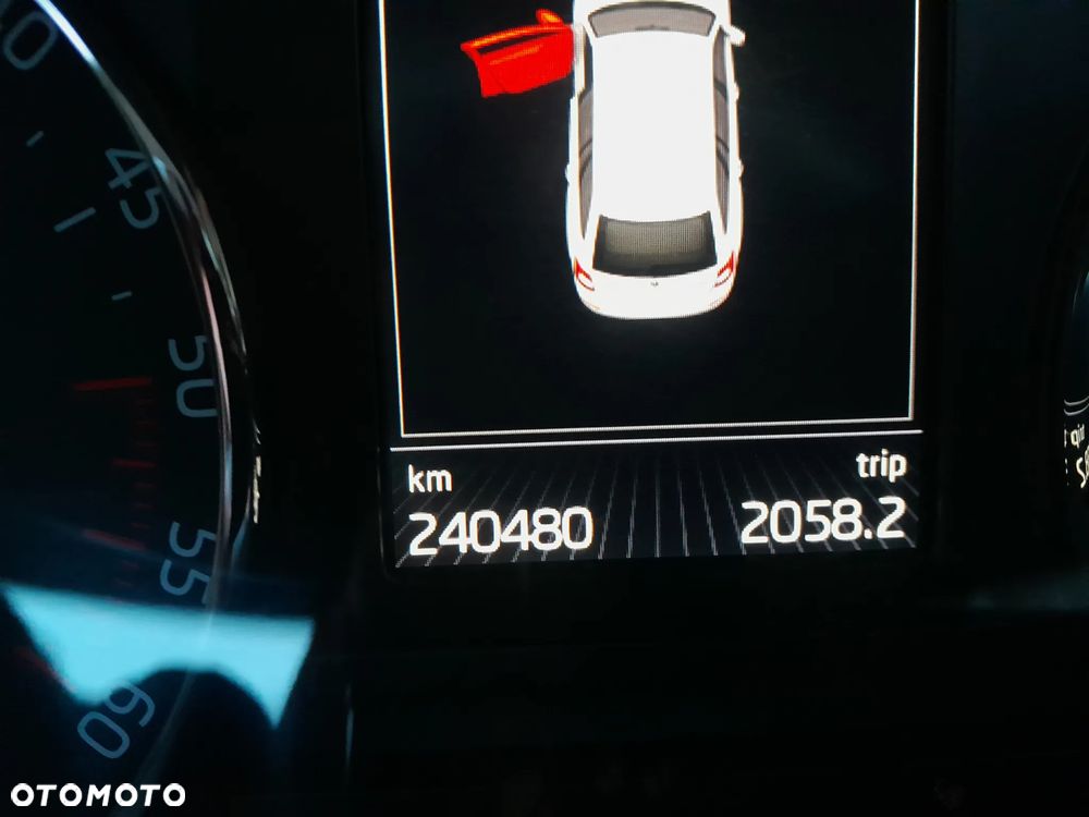 Skoda Octavia 2.0 TDI (Green tec) DSG Joy - 14