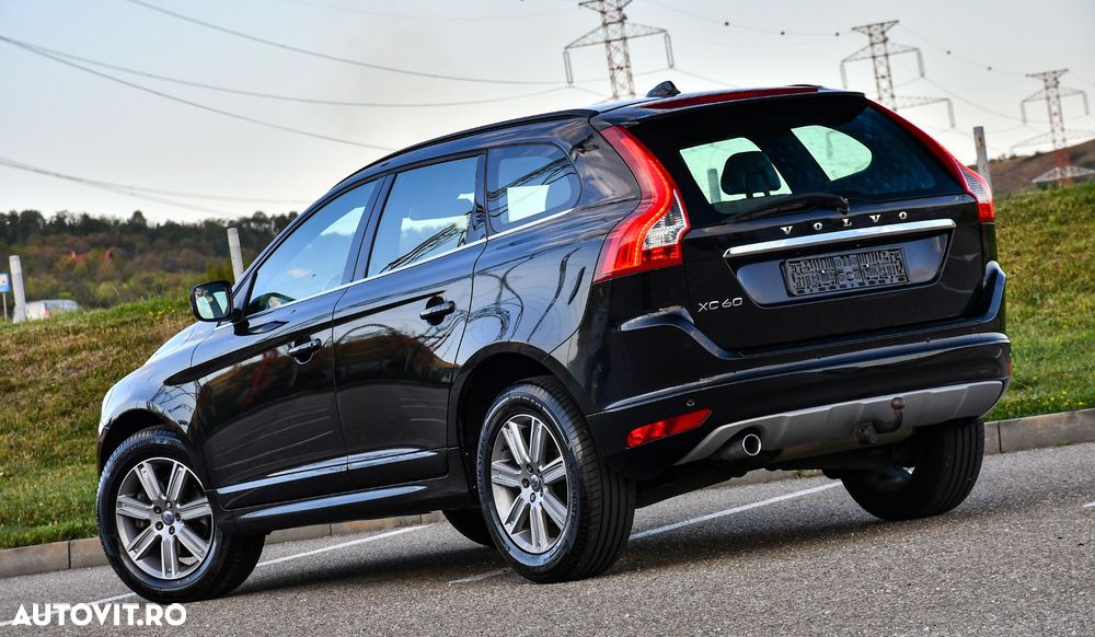 Volvo XC 60 D3 Geartronic Momentum - 5