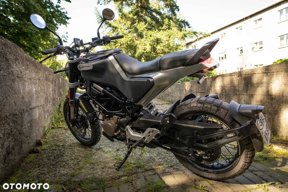 Husqvarna Svartpilen - 8