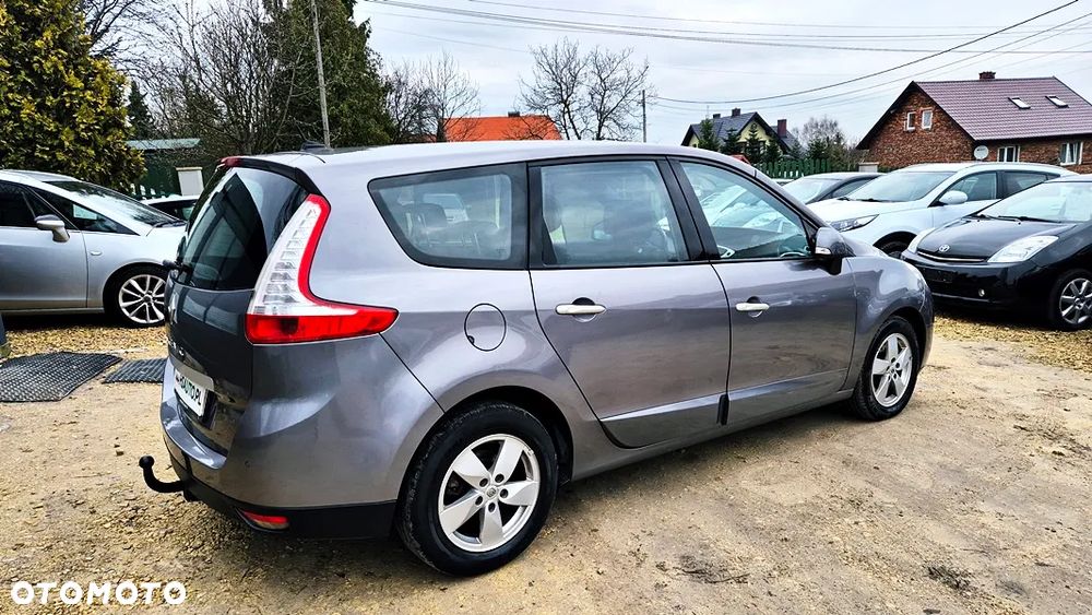 Renault Grand Scenic Gr 1.6 16V Tech Run - 12