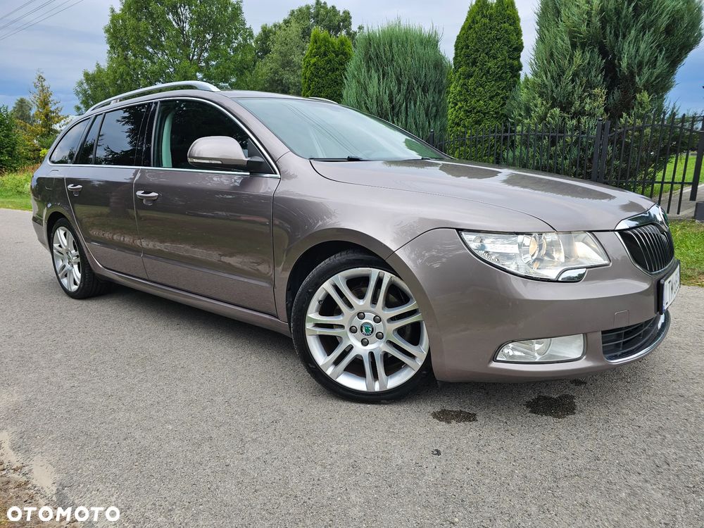 Skoda Superb 2.0 TDI Green tec Elegance - 22
