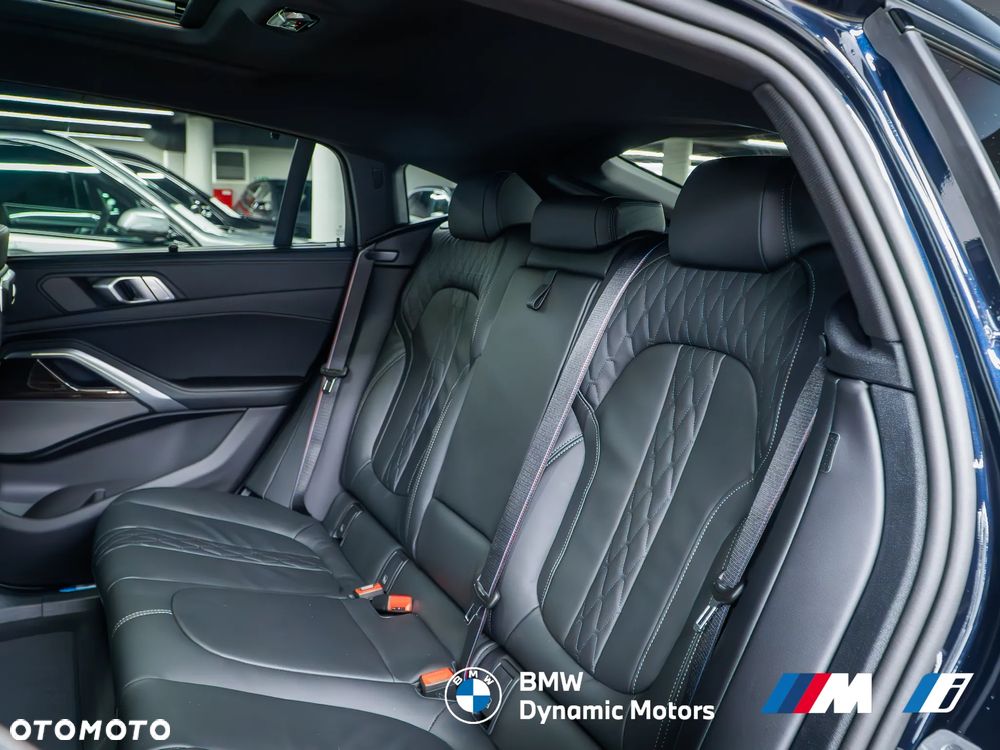 BMW X6 - 25