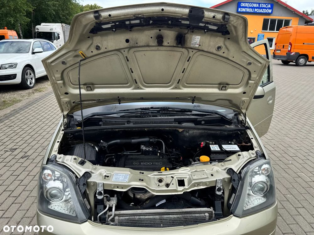 Opel Meriva 1.4 Essentia - 25