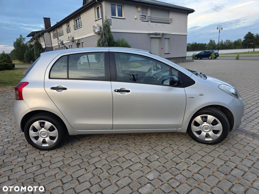 Toyota Yaris 1.4 D-4D S - 10